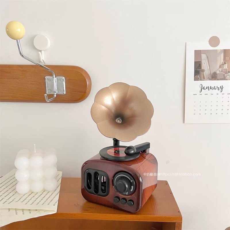 Mô hình loa đài dây cót cổ điển trang trí vintage