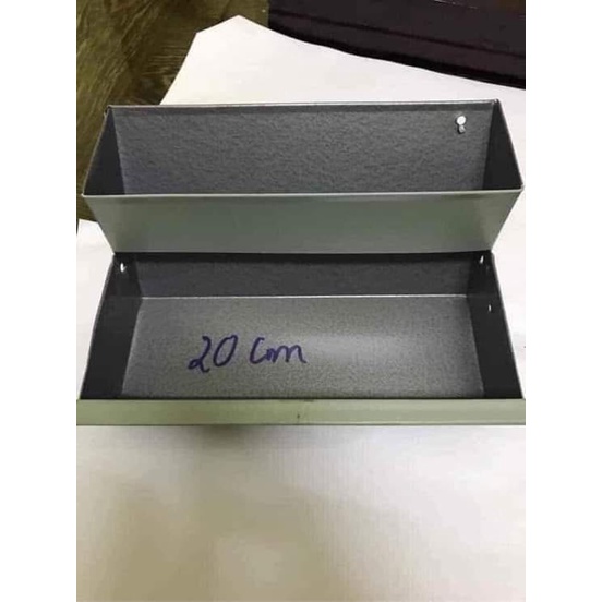 Máng ăn cho thỏ 20 cm