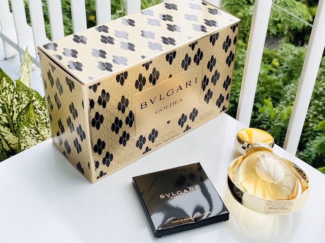 Set Nước hoa Nữ BVLGARI GOLDEA vàng 90ml kèm gương