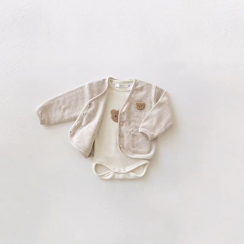 Áo Liền Quần Cotton Hình Gấu Dễ Thương Cho Bé