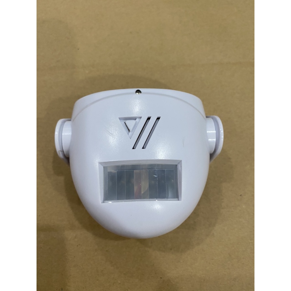 Chuông Cảm Ứng Bằng Tia Hồng Ngoại Thông Báo Khách Ra Vào Phải Đeo Khẩu Trang Và Sát Khuẩn