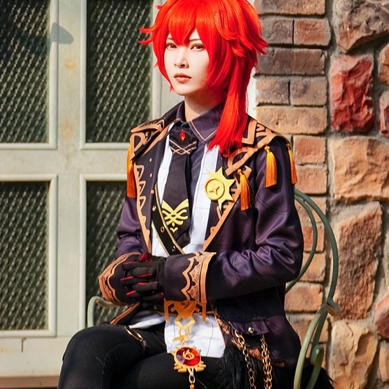 Trang phục Cosplay Diluc trong Genshin Impact (có kèm ảnh thật)