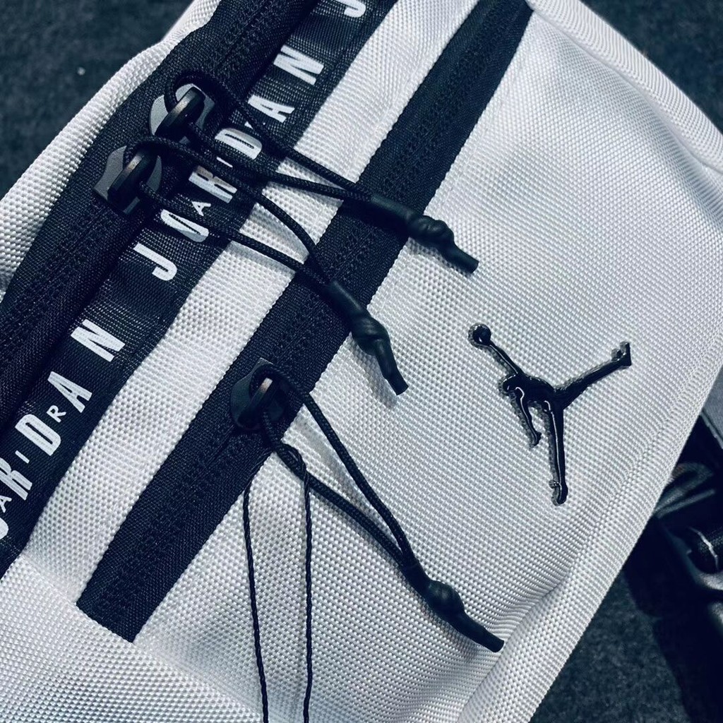 Túi Đeo Chéo Nike Air Jordan Dành Cho Nam Và Nữ Waist Bag Chest beg