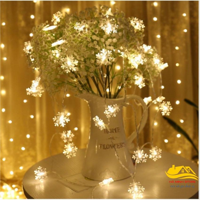 Đèn trang trí hình bông tuyết siêu hót cho những ngày noel lễ tết đèn led hình hoa tuyết Hà Mình Store