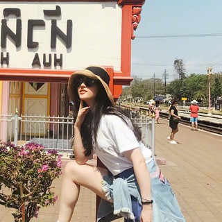 Mũ Cói Vành Cụp Nơ Đen Đi Biển