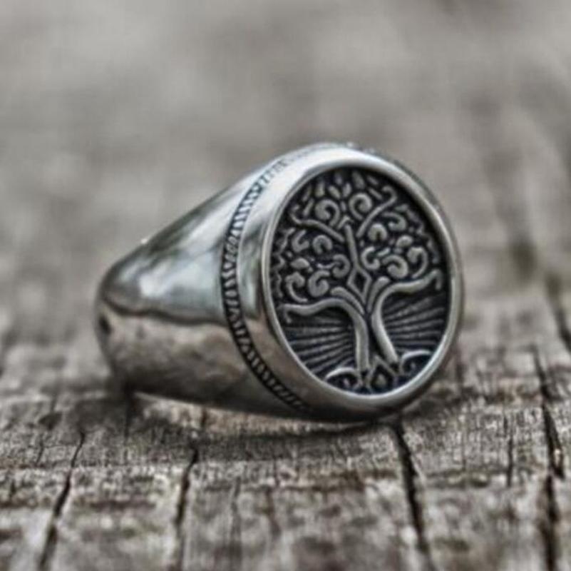 Nhẫn thép không gỉ mặt tròn khắc hình cây đời phong cách cổ điển