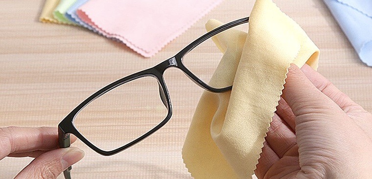 KHĂN LAU KÍNH CHUYÊN DỤNG