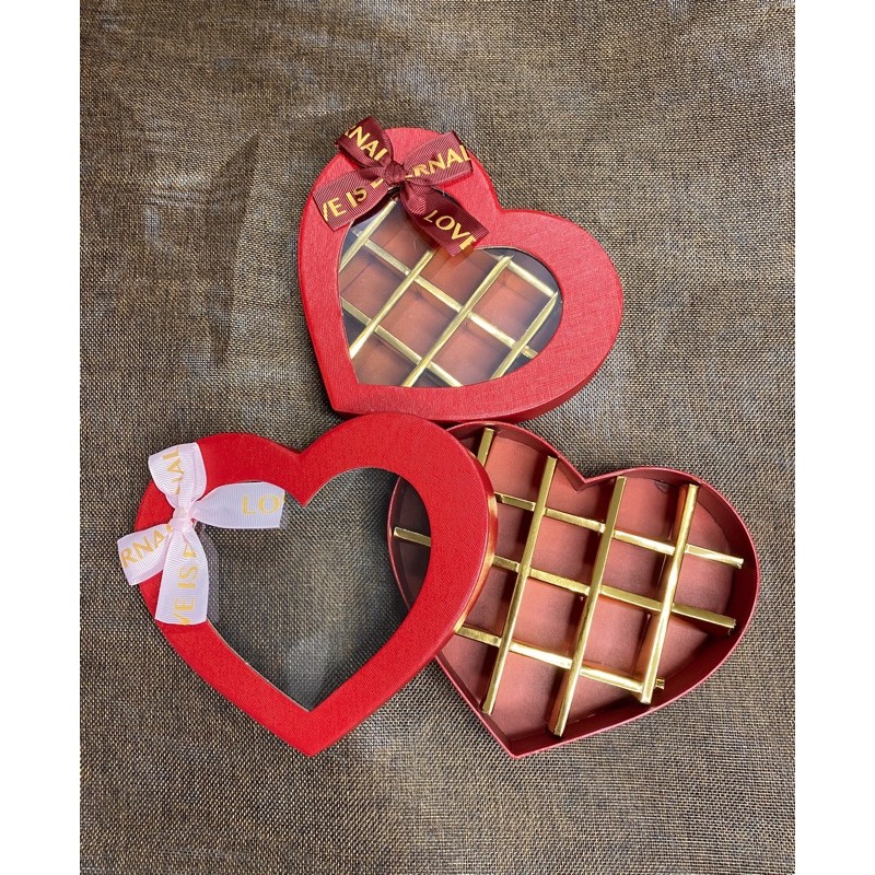 Hộp đựng socola trái tim C 15viên hở | BigBuy360 - bigbuy360.vn