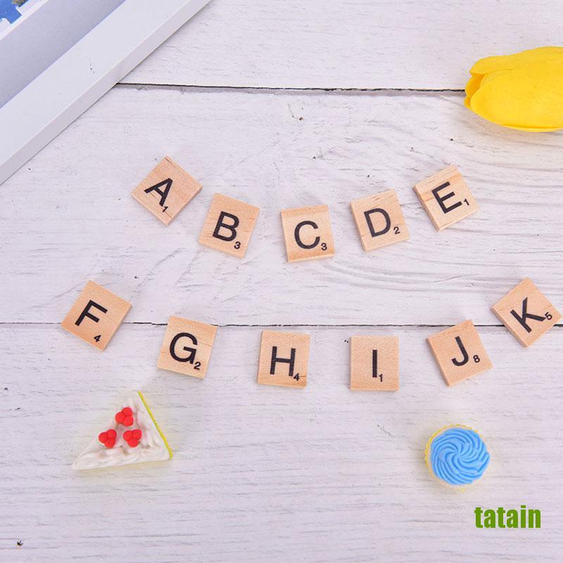 Set 100 miếng gỗ in chữ cái và chữ số màu đen chơi ghép từ học tập dành cho trẻ em