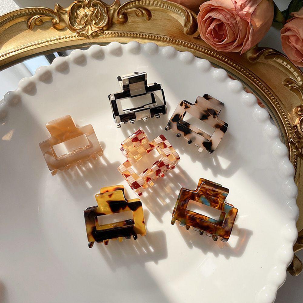 Kẹp Tóc Họa Tiết Da Báo Hình Vuông Phong Cách Retro Thanh Lịch Cho Nữ