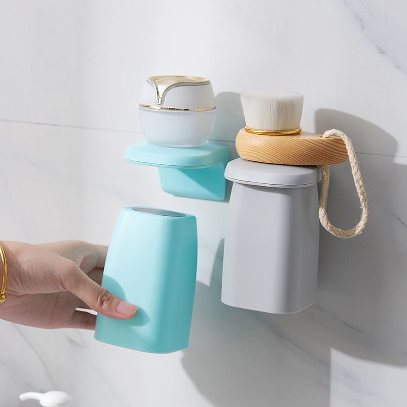 Giá Đỡ Bàn Chải Đánh Răng Nam Châm Bằng Nhựa Gắn Tường Tiện Dụng