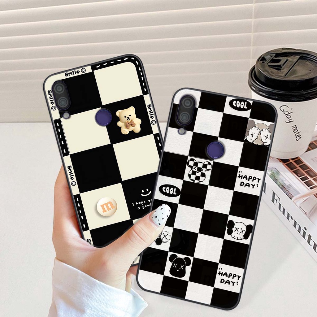 Ốp Xiaomi Redmi Note 7 gấu Bear rick caro vuông thời trang siêu đẹp