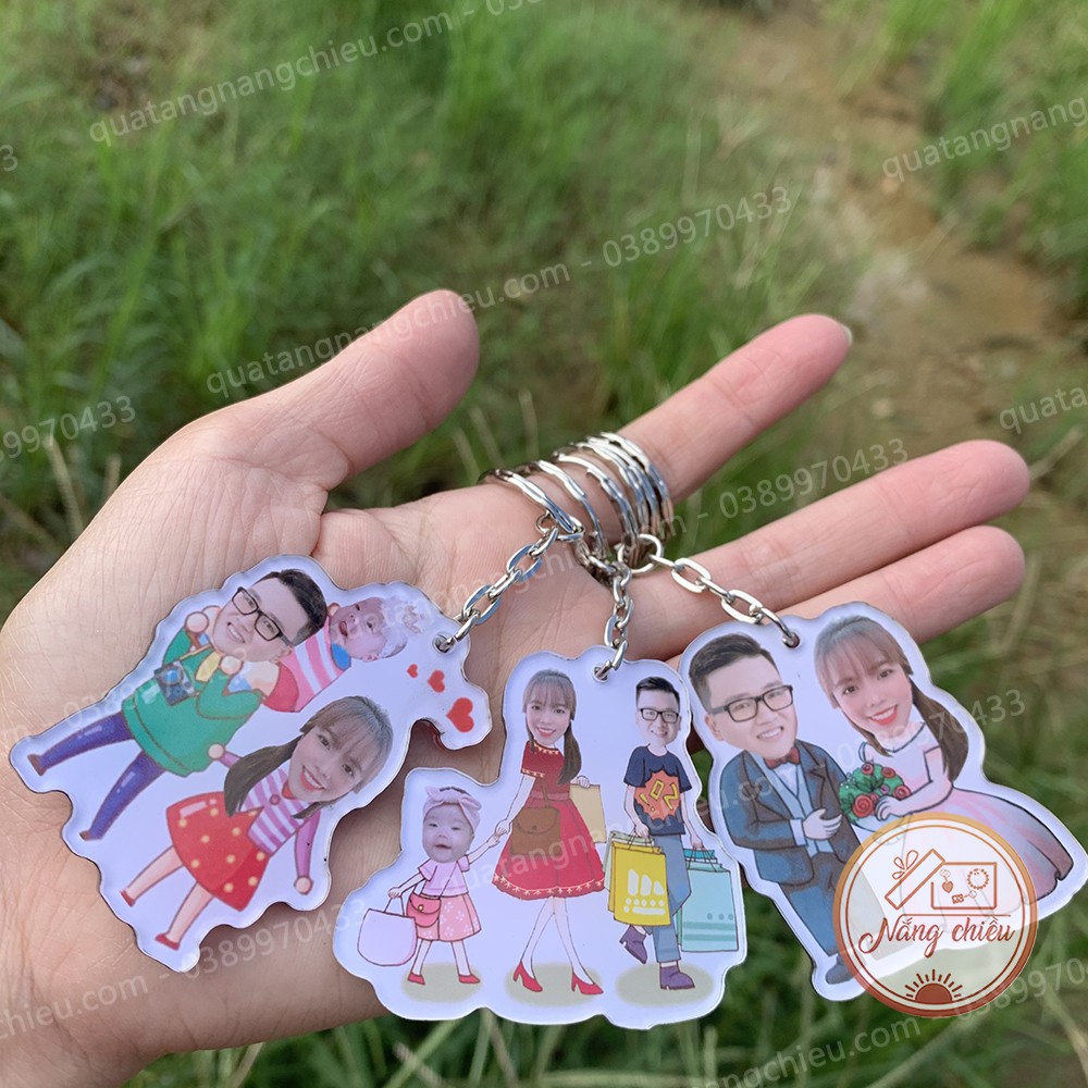Móc khóa gia đình, cắt ghép chibi ghép mặt theo yêu cầu, in được 2 mặt 1 ảnh, chất liệu mica sáng bóng