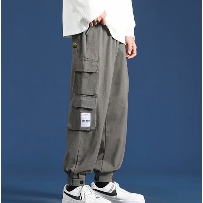 【S-5XL】Fashion Men Sweatpants Spring New Men Loose Hong Kong Style Cargo Pant Solid Color Multi-pocket Straight Pants Men Casual Pants Cargo Pockets Trousers Harajuku Korean Style New Chic Bottoms Simple