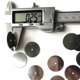 đĩa cưa 25mm lỗ đĩa vít 2mm.
