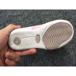 Giày bé gái Hello Kitty Hàng Xuất Nhật