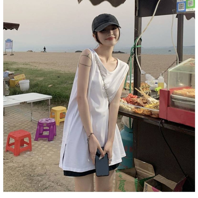 Áo thun không tay xẻ tà phong cách năng động cho nữ