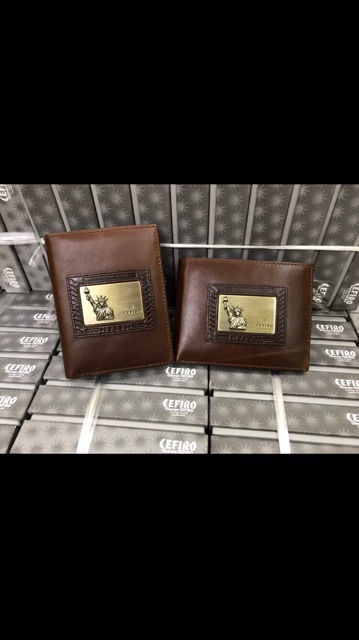 VÍ NAM CEFIRO DA THẬT CHÍNH HÃNG ,KIỂU DÁNG KHỎE KHOẮN THỜI TRANG.MẪU MÃ DA DẠNG