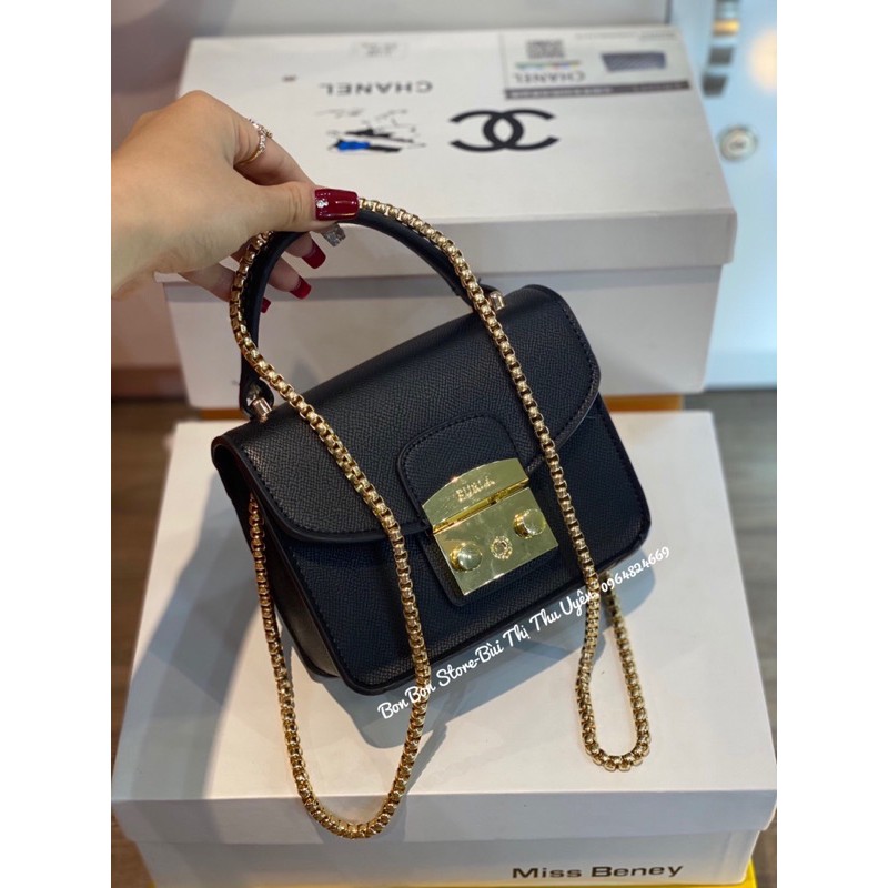 Túi xinh nhà Uyên