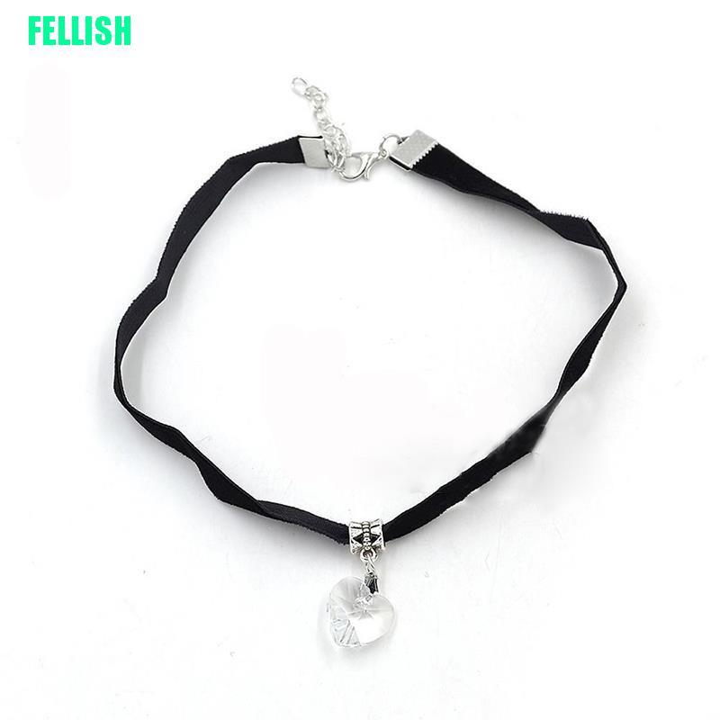 1 Vòng Cổ Choker Dây Nhung Mặt Hình Trái Tim Phong Cách Retro 80 90s