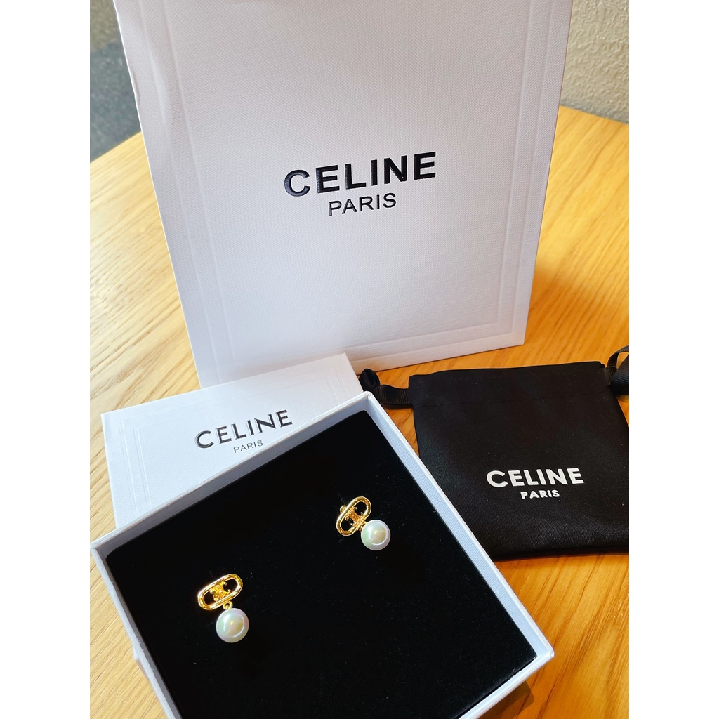 Khuyên Tai Kiểu Dáng Mới Đơn Giản Thời Trang Dành Cho Nữ