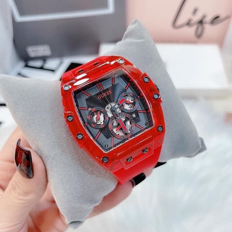 Đồng hồ unisex GUESS silicone size 43x51mm New Version của hãng, ôm tay ko hề to cho cả nam và nữ