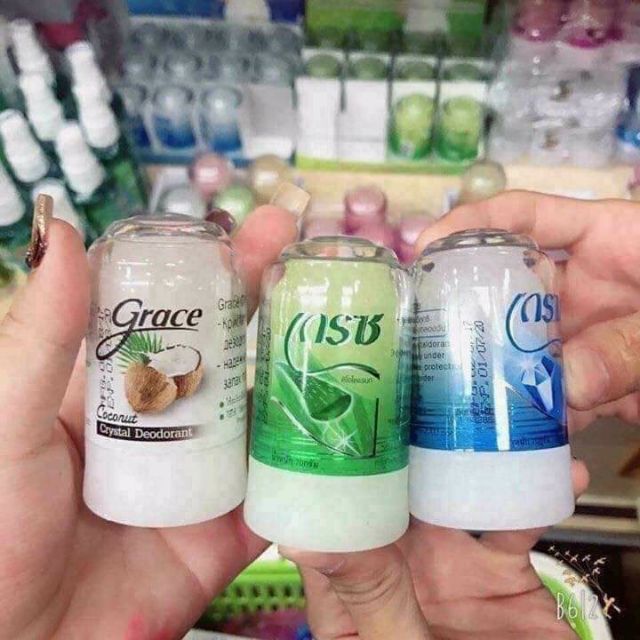 Lăn Khử Mùi Đá Khoáng Thái Lan
