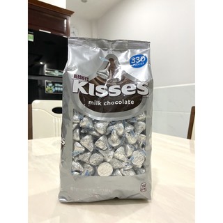 Socola hersheys kisses milk chocolate gói 1,58kg hàng Mỹ