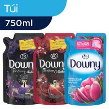 Nước Xả Vải Downy Hương Nắng Mai Túi 800ML