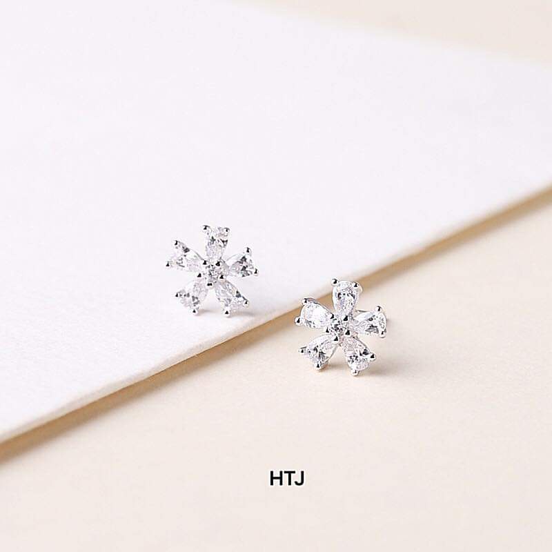 Khuyên tai bạc khuyen tai hoa nhỏ nạm đá trắng xinh xắn