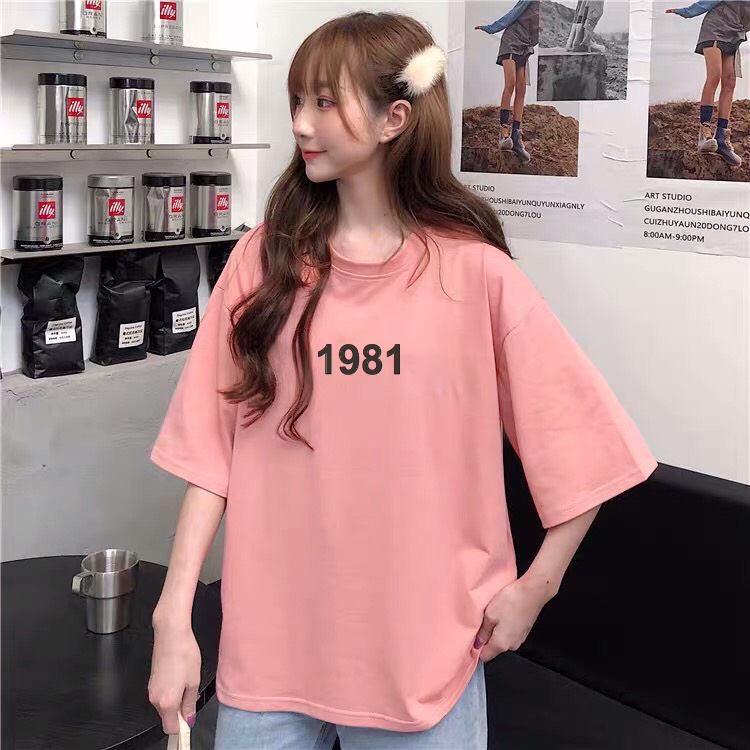 Áo thun tay lỡ, áo phông unisex form rộng in 1981 trước ngực.