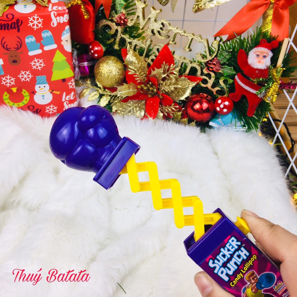 Kẹo đồ chơi trẻ em hình nắm đấm quyền anh Kidsmania của Mỹ cho bé từ 3 tuổi