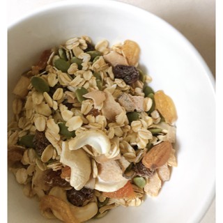 Ngũ cốc Granola mix hạt dinh dưỡng hũ 500gr- OJOLI