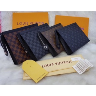 Clutch cầm tay lv