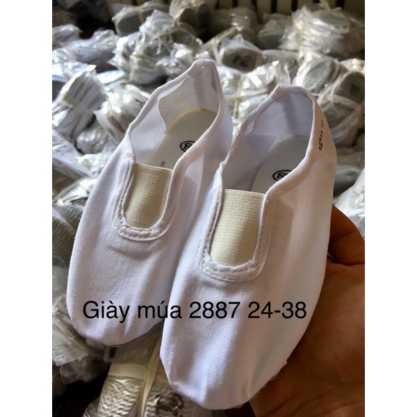 Giày múa nam nữ trẻ em vải trắng giá rẻ