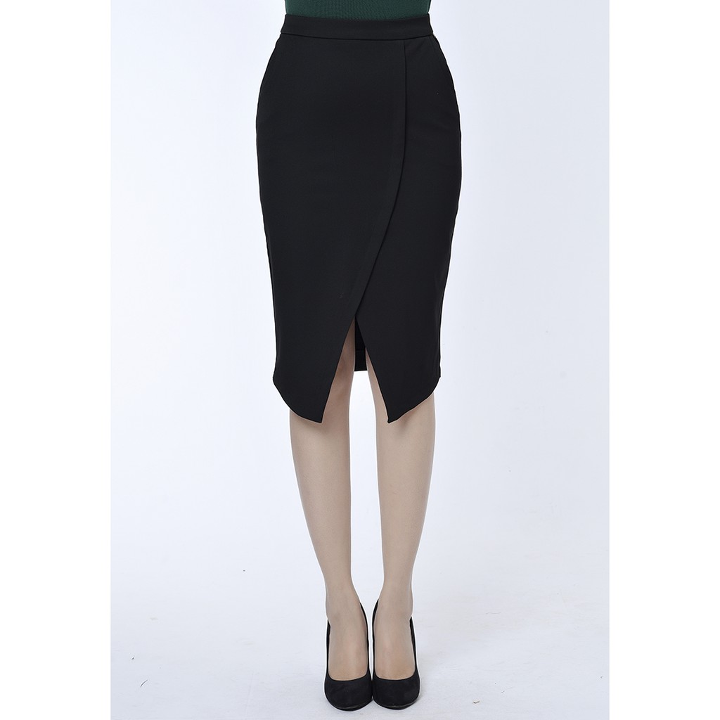 Chân váy bút chì chồng vạt LAMER L62I18T012 (Đen)