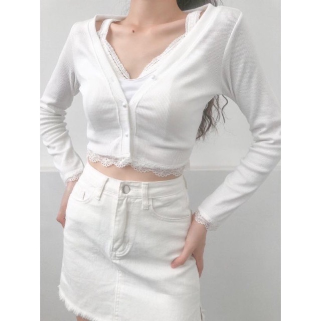 [Mã FAMAYWA giảm 10K đơn 50K] ÁO TAY DÀI PHỐI REN | BigBuy360 - bigbuy360.vn