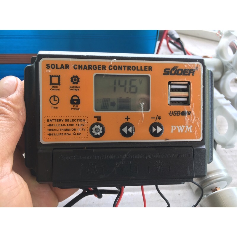Tấm Pin Mặt Trời 25W 18v dây dài 10m - Sạc Suoer 20A loại Sịn - Bin Lifepo4 32650 6Ah tặng ốc dây nối