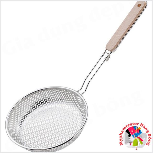 Vợt chao, muỗng vớt inox lỗ tròn cán gỗ