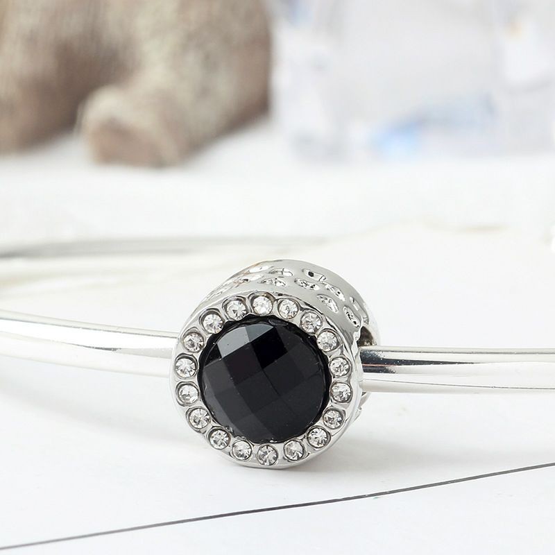 Hạt charm trụ đính đá