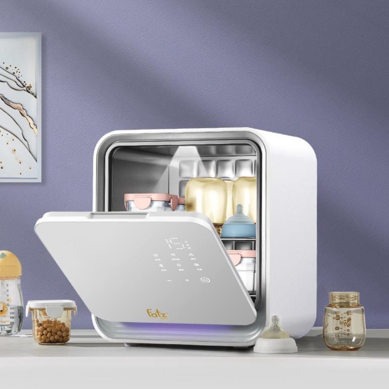 Máy tiệt trùng UVC - LED Fatzbaby có chức năng sấy khô KING 1 FB4722BT