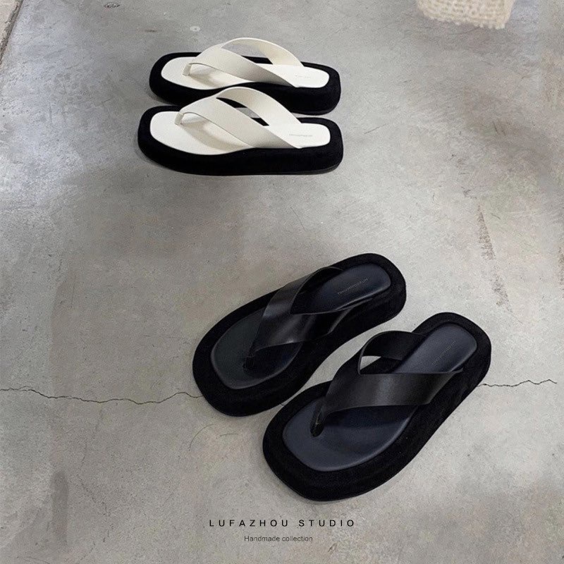 Dép Xỏ Ngón Đế Bằng Mũi Vuông Đế Cao 3cm Phối màu Hot Trend