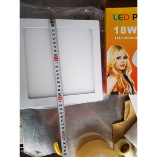 Đèn LED nổi trần 3 chế độ màu