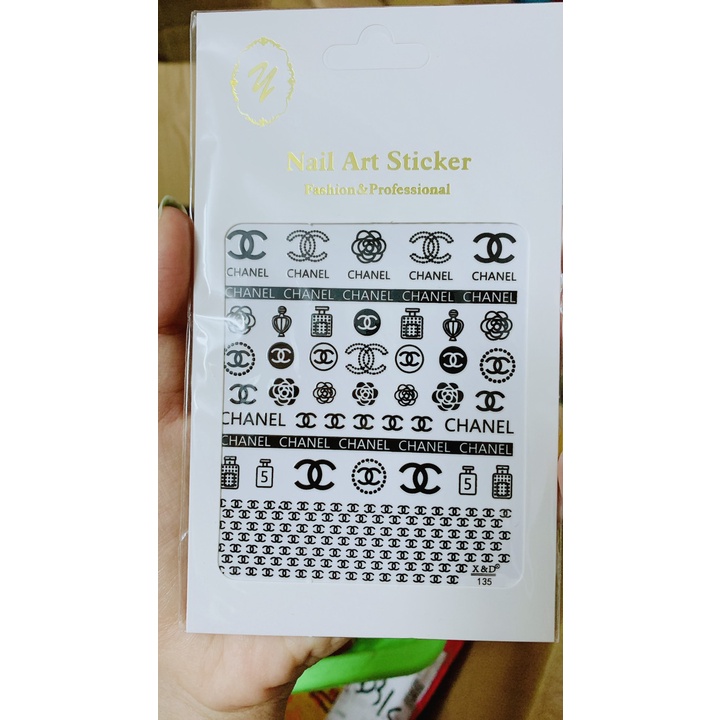 Sticker thương hiệu dán móng