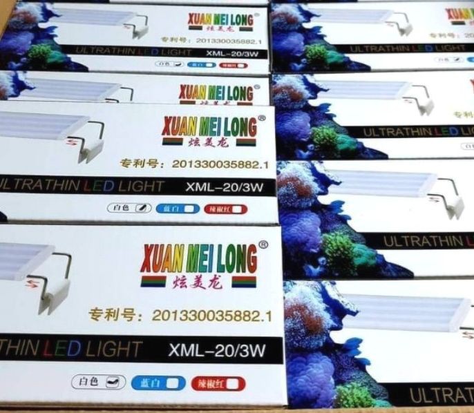 Đèn led XML cho bể thủy sinh đơn giản