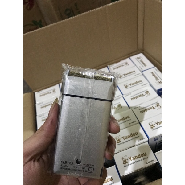 Cạo Khô Yandou SCW 301U Sử Dụng Sạc Pin Chính Hãng