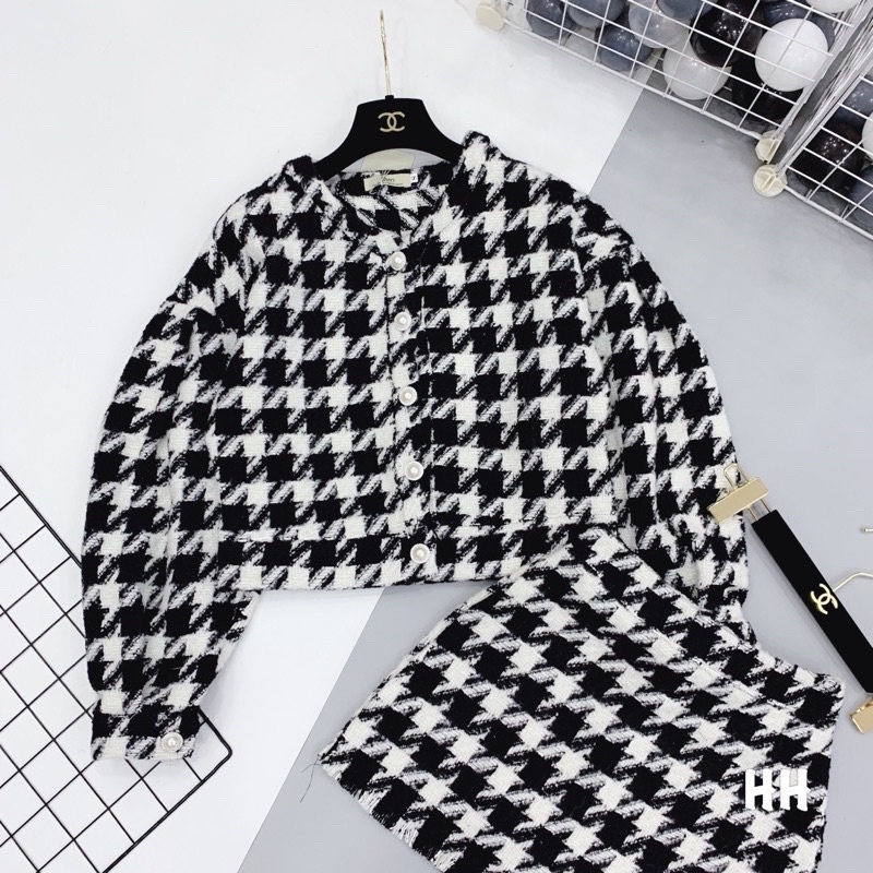 Set dạ kẻ mẫu mới gồm chân váy + áo khoác dạ | BigBuy360 - bigbuy360.vn