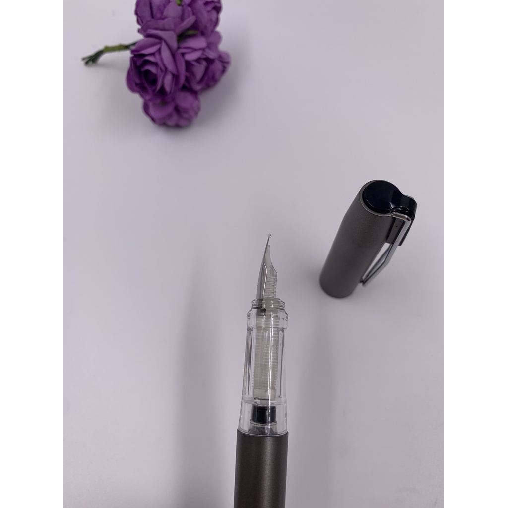 Bút ký, bút máy Montagut