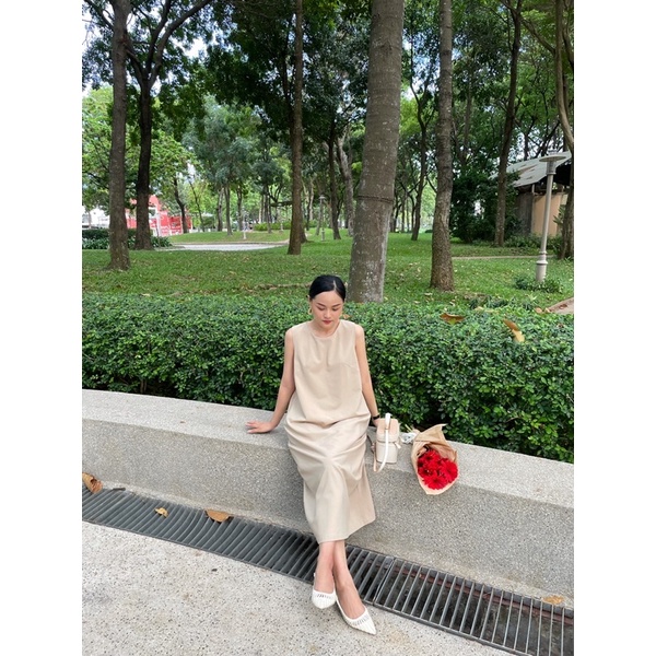 Đầm suông dáng dài thiết kế xẻ tà sau Dreamy Dress - Miahou Closet