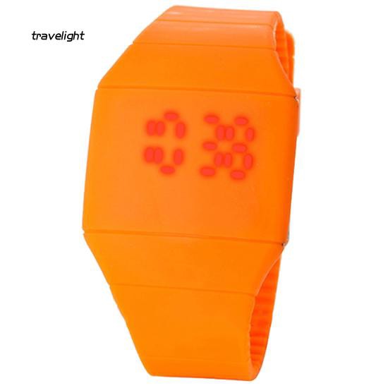 Đồng Hồ Đeo Tay Điện Tử Dây Silicone Thời Trang Cho Nam Nữ